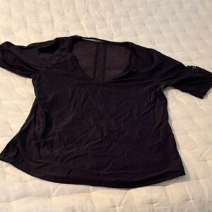 lululemon athletica Black Short Sleeve Tee